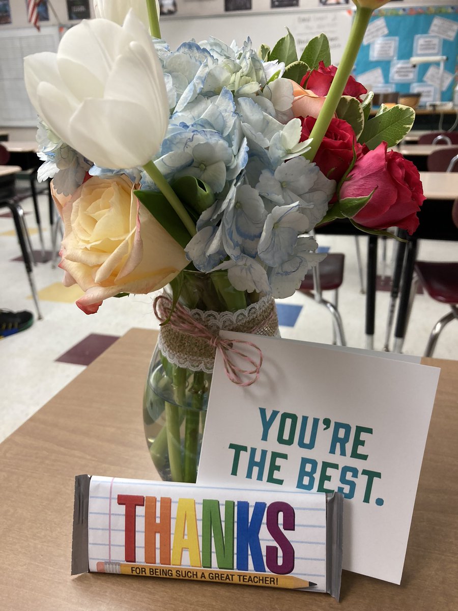 MrsG_ppb_math's tweet photo. I’m so happy to hang with the best students every day!  So thankful for all the love this week! Thank you!  @antrim_pto @AntrimSchool @StecchiniM https://t.co/hoPPbvvAx8