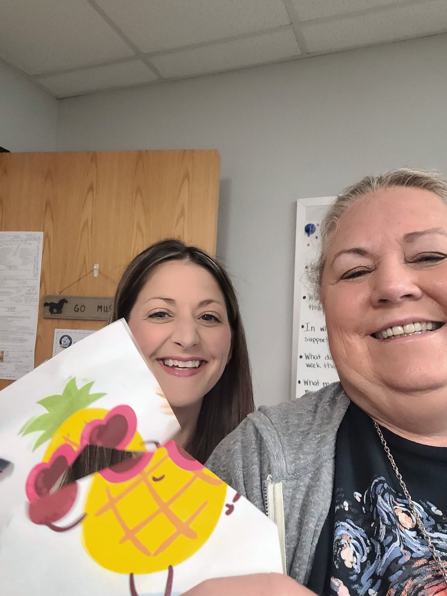 susanbase11's tweet photo. Matching up today.  
#fowlerBINGO
@SassySimm 
@Alex2Inspire https://t.co/oasbiX4iJD