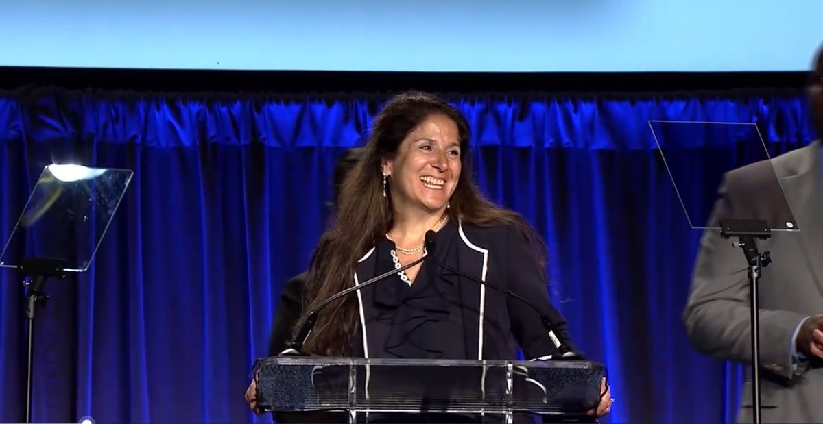 dujsingh's tweet photo. @slsteinmd1 @ASCRS_1 @vincentobiasMD @JoeCarmichael8 @lailara58 @MarkSoliman @BrookeGurland Hope to see you one day in person ,awesome Madam 😊🙏 https://t.co/EyWlLLzh33