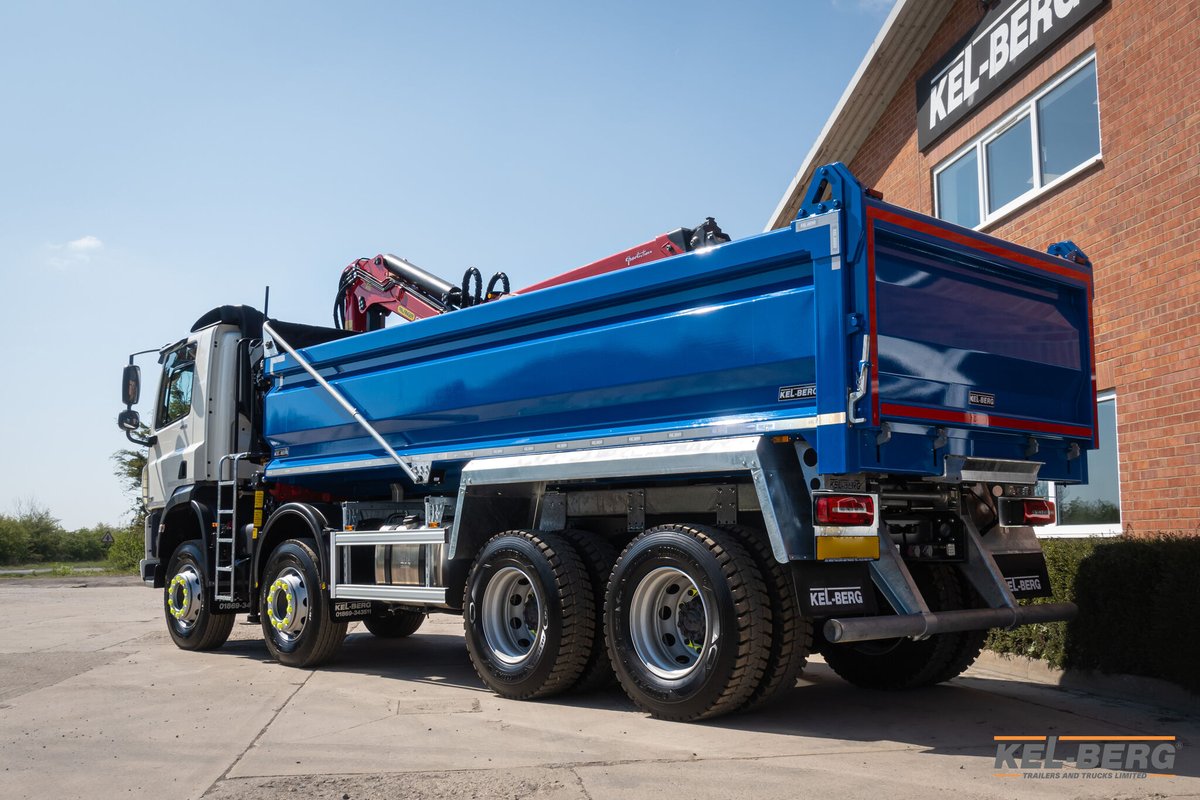 Kel_Berg's tweet photo. We had the pleasure of preparing and delivering Groundworx's latest piece of Kel-Berg equipment, a #DAF CF450 8x4 c/w #kelberg Grab Loader installation. Thanks to Kev and Julie for continually working with Kel-Berg. We appreciate your business.

#kelberg #utilities #construction https://t.co/SpJ8m2R7ew