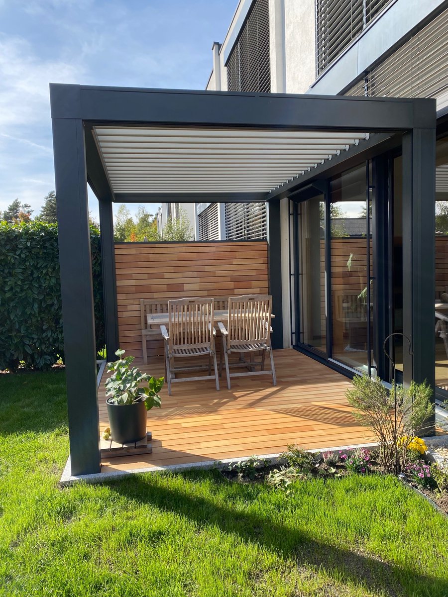 BURDA_WTG's tweet photo. RELAX GLASS  2,2KW in Schwarz auf einer privaten Terrasse.

RELAX GLASS  2,2KW in black on a private terrace.

Thank you @erax.at for the picture. 

#heater #heizstrahler #infrarotheizstrahler #infraredheater #somfy #homecontrol #smarthome #outdoorheater #outdoordesign https://t.co/EZ92slGB0T
