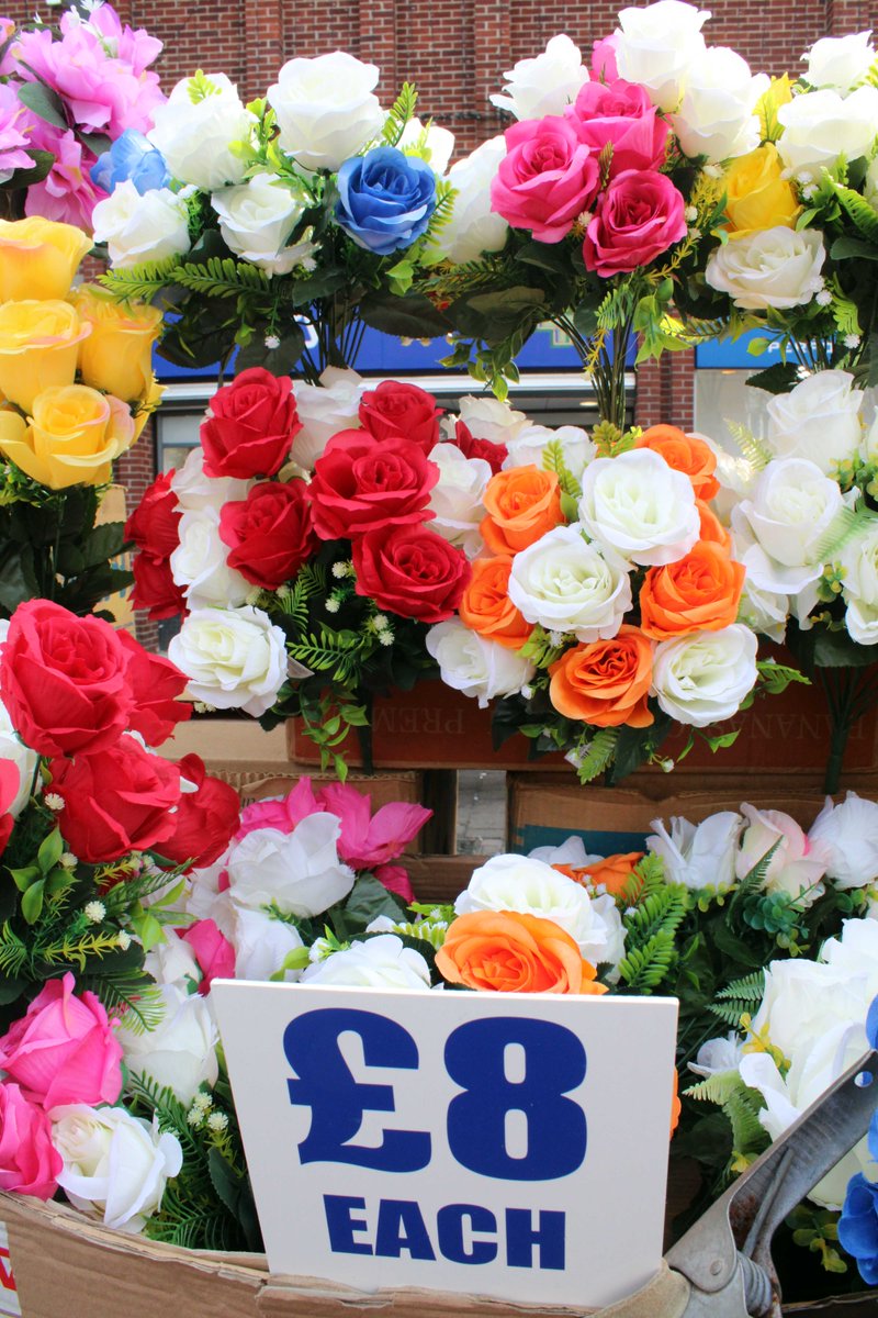On the hunt for artificial flowers? Then you need to visit #AmorFlowers on the market! 

Amor Flowers offer a range of silk and artificial flowers, handmade memorial pots and real touch flowers to name a few. 🌸💐 #ShopLocal #SupportYourLocalMarket #GreatYarmouthMarketPlace