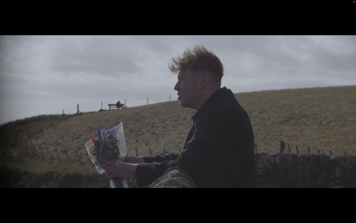 blairdaviemusic's tweet image. Platform 10 is out now ahhhh!!! 

It’s a song about getting left behind. My best friend moved away last year and it felt like he was going off to build a really beautiful and exciting life, while I stayed behind. 

I hope you love it and connect with it,
Lots of love xoxo 💖