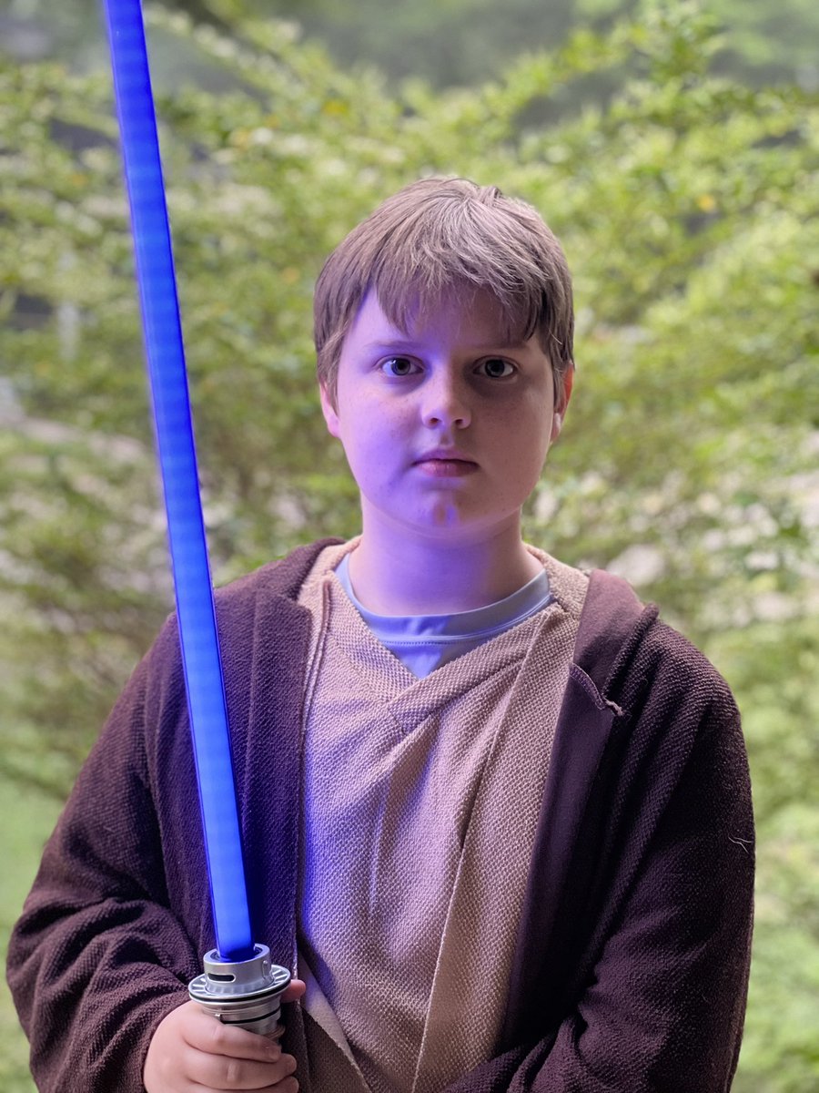s_martell's tweet photo. The force is strong in this young Padawan!  #Maythefourth https://t.co/hWW7lIpSrB