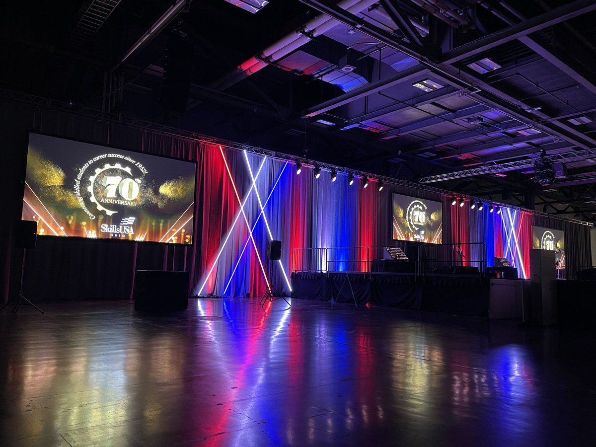 Lucy Ott tweet media