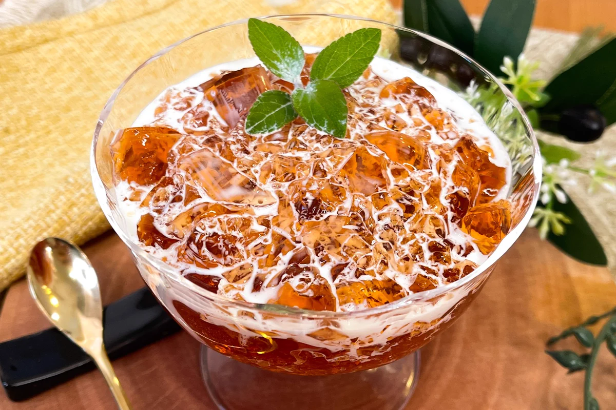 暑い夏食べたい！！簡単ぷるぷる紅茶ゼリーの作り方。