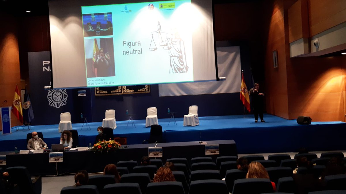 Claudia Lores Abeledo. Psicóloga y facilitadora de la Unidad de Acceso a la Justicia de Personas con Discapacidad Intelectual (#UAVDI), de <a href="/fundacionalapar/">Fundación A LA PAR</a> nos cuenta el origen y razón de ser de la unidad y la figura del facilitador en este #IIForoAmifpDDHH