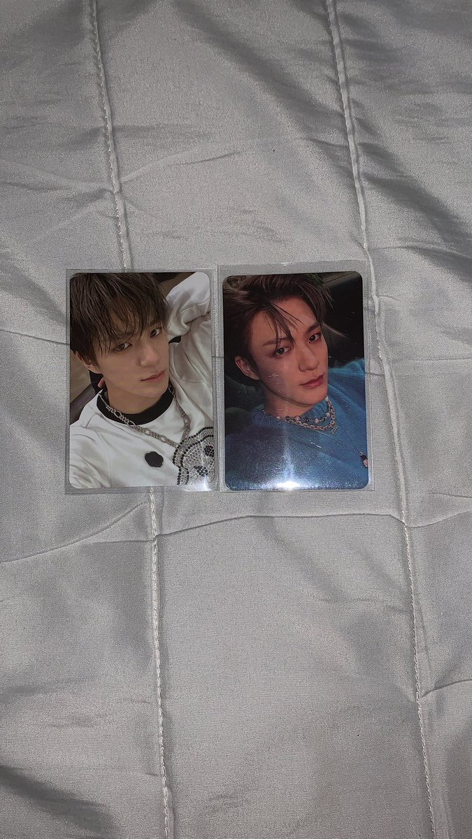 jelinpolin's tweet photo. WTS • Want To Sell

— Jeno luggage dreaming b ver / Jeno baju biru [offer]
— jeno luggage dreaming baju putih
💰: 135k
🍊freeongkir
📍Jakarta

🏷 pc luggage dreaming a b ver https://t.co/lKHwlxOmuj