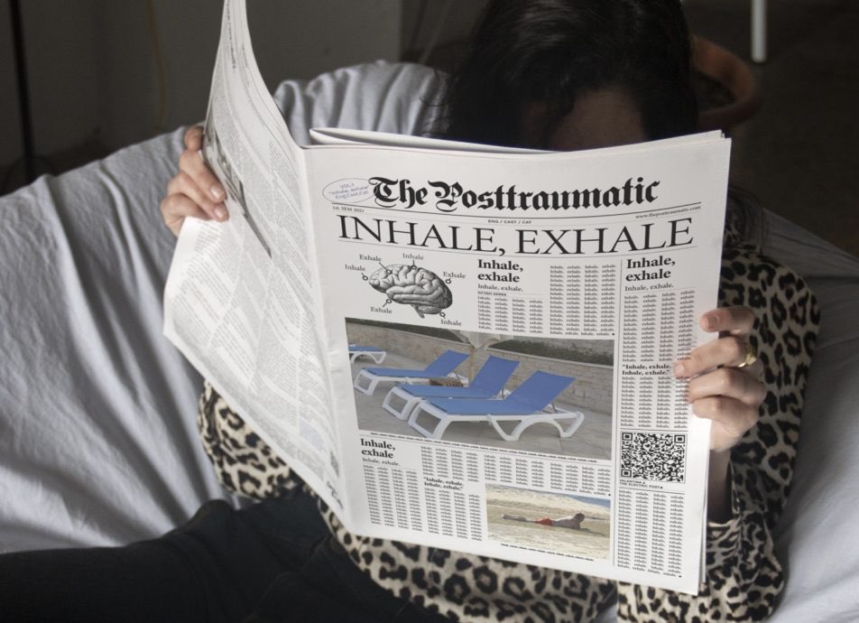 🗞 The Posttraumatic és un diari trilingüe autogestionat nascut de la voluntat de reflexionar, debatre i riure sobre el consum i la transmissió de la informació a través de l’art

✍🏽 Elisabet Crego Hosta

#theposttraumatic #art #feminism #humor

ub.edu/revistaangle/2…