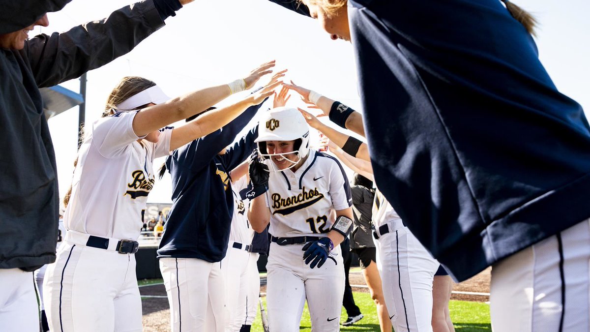 ucoathletics's tweet photo. 5th-ranked @UCOSoftball opens play in the MIAA Softball Championship at 6:30 p.m. Thursday against Nebraska-Kearney. The Bronchos are hosting the eight-team tournament at Gerry Pinkston Stadium. https://t.co/oQsYSc3JK0 https://t.co/YHHl9NR9G5