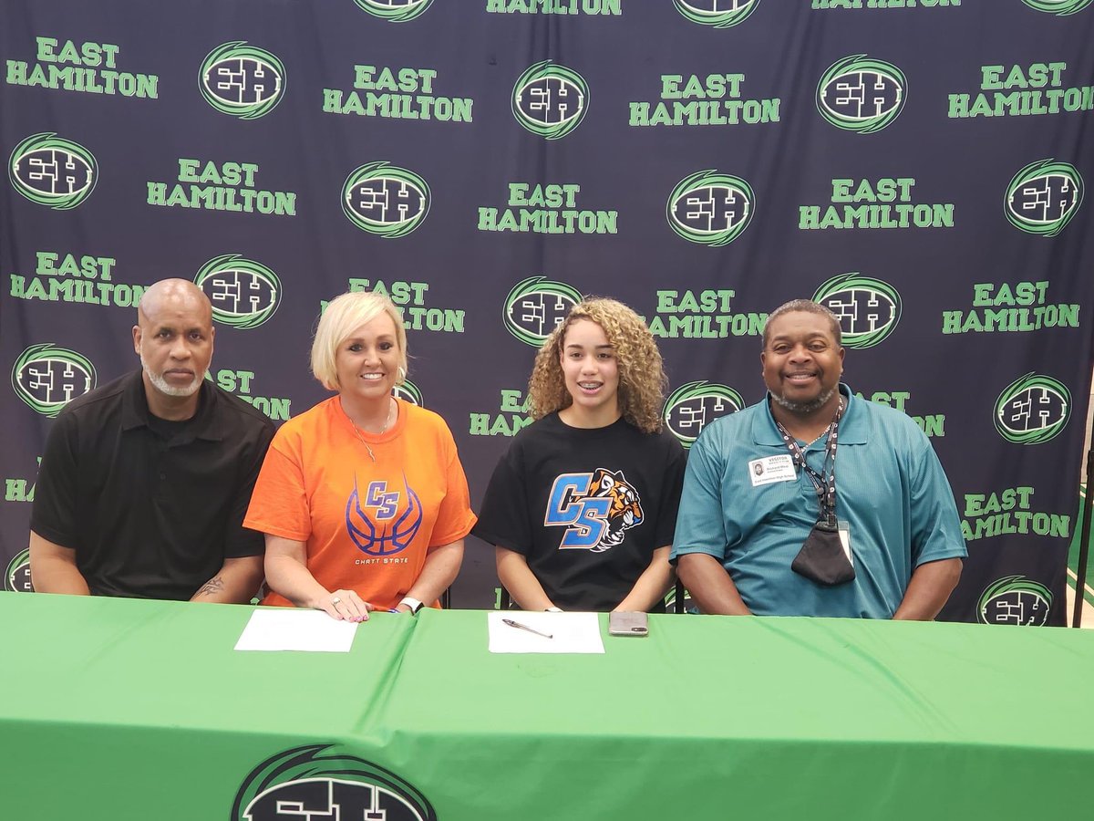 C/o 22 signee McKenna Hayes signed not one but TWO ✌️ LOI’s for chatt state!
Being our first dual sport athlete under Head Coach Stacey Franklin!

Let’s welcome the hometown star ⭐️ to our family!!