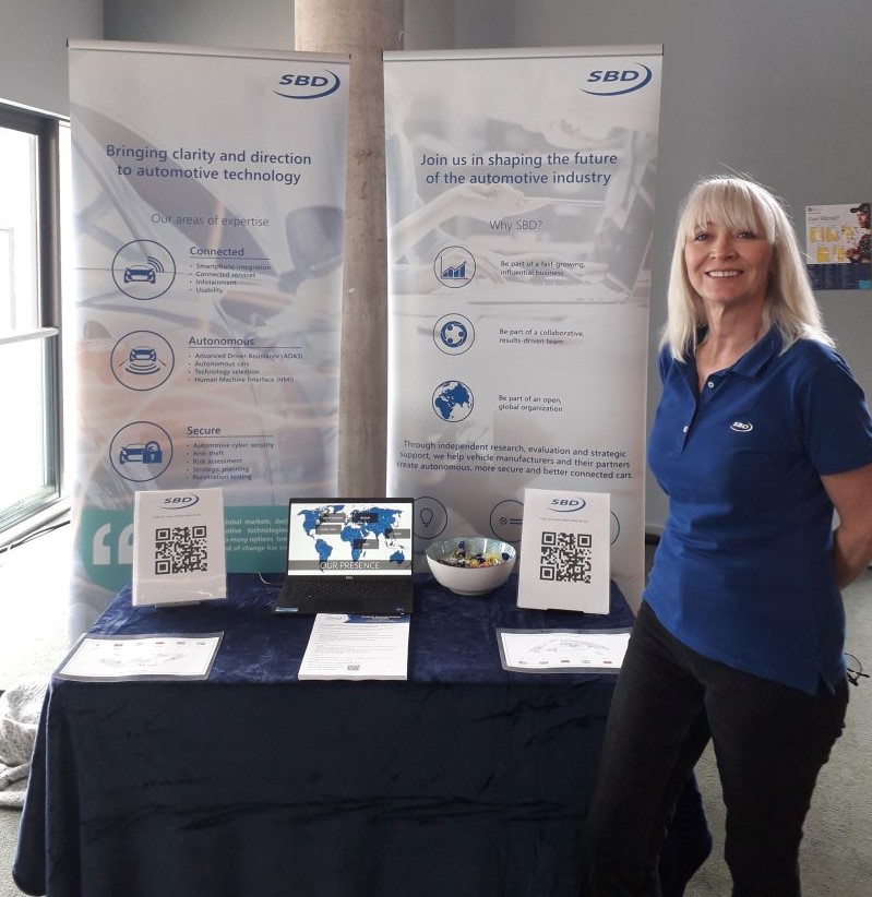 Marion Vaughan is at the @UoBrisCareers campus today to meet with Bristol University engineering students. Be sure to stop by and learn more about all the open positions SBD currently has to offer!

#jobfair #jobopenings #Careers