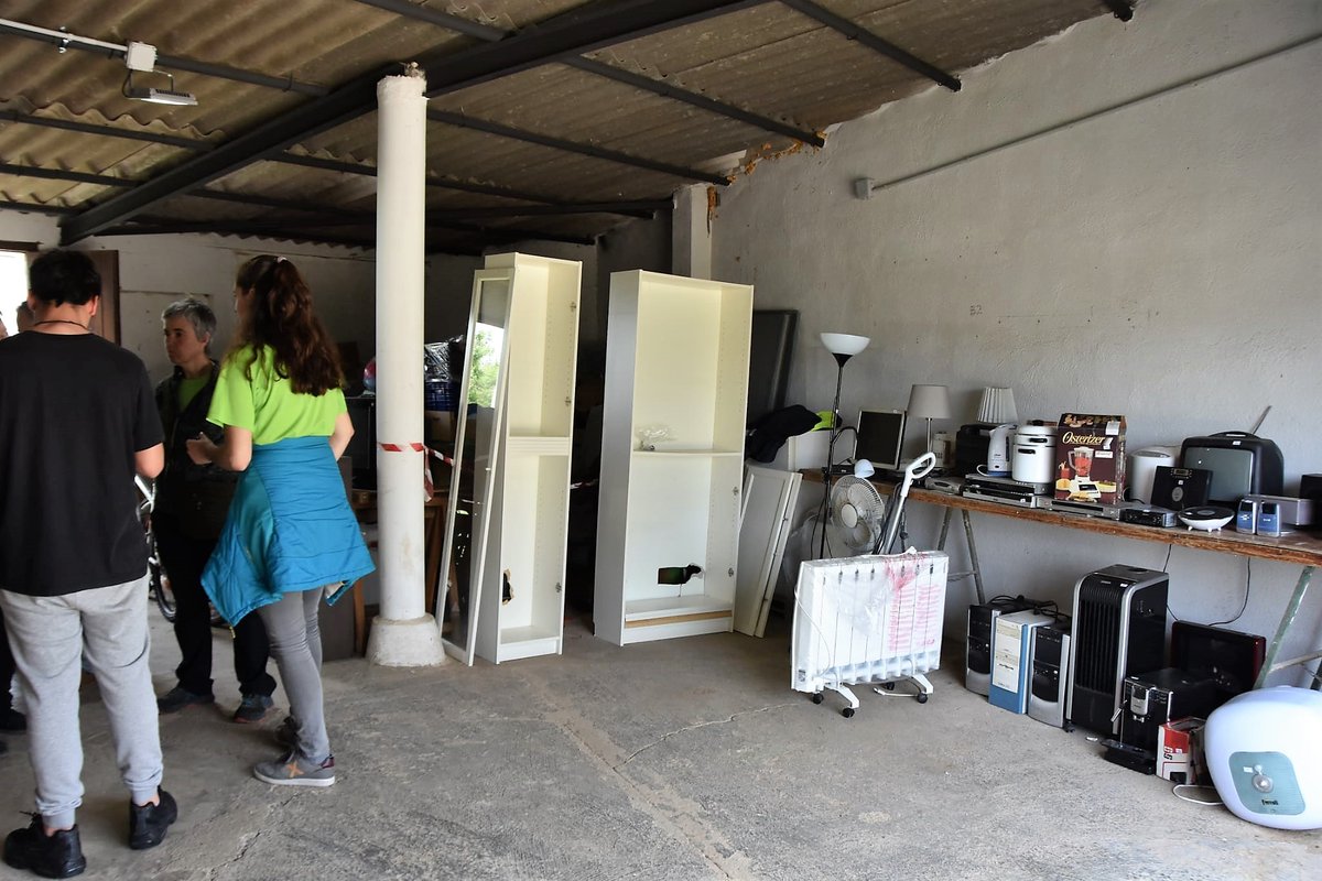 ♻ L’espai d’aprofitament i recuperació de voluminosos de Cal Dània #Torredembarra obre portes com a model d’accions d’economia circular.

➡ El director general de <a href="/residuscat/">Agència de Residus</a> l'ha visitat avui. L'organisme ha subvencionat el projecte.

ℹ bit.ly/3KKbXnT

📷 Anna F.