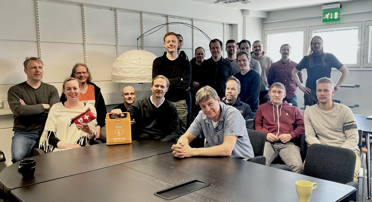 NextfourGroup's tweet image. We are a heart-friendly employer; we have now a defibrillator and well-trained employees. The Nextfour office is safe and sound. 

#defibrillator #occupationalsafety