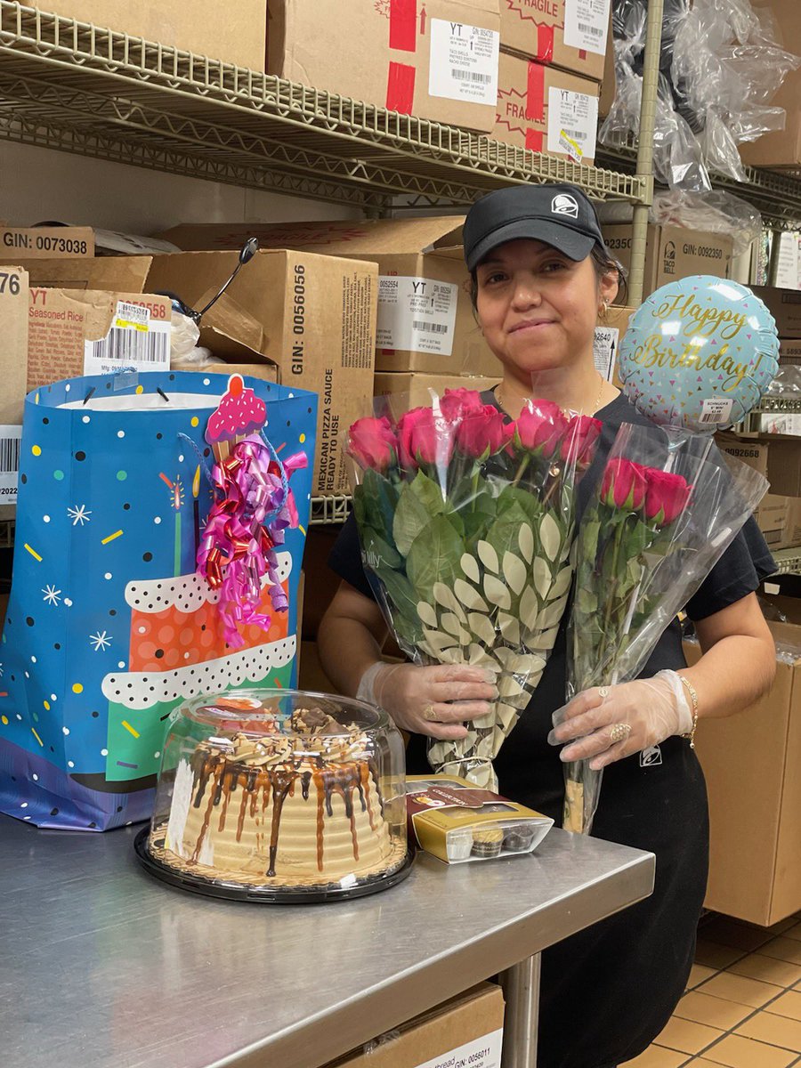 AGBellsLLC's tweet image. Today is a very special day - it’s Alma‘s birthday from our Taco Bell in DeKalb! We hope that you have a wonderful day celebrating! @amplertacos #ampler #amplertacos #agbellschicago #happybirthday #celebrate