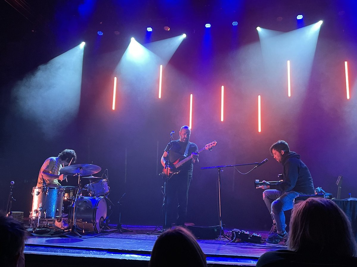 OnTapeWithJohn's tweet photo. A few more from @pedrothelion’s show @ThaliaHallChi Sunday. It was so meaningful to get to see @davidbazan again for the first tome since the pandemic started. (Also please catch opener @oceanator live if you ever can! They rule.)
#pedrothelion #davidbazan #thaliahall #oceanator https://t.co/XMTvnr7TiM