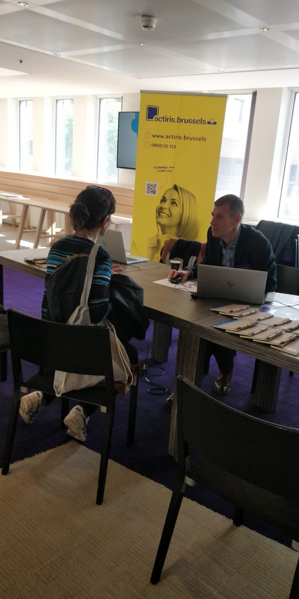ActirisBrussels's tweet photo. Proximus est à la recherche de près de 3.000 personnes supplémentaires pour le déploiement de son réseau de fibre optique. A cette occasion, ils organisent aujourd'hui le #FiberJobDay un événement auquel nous sommes évidemment présents ! https://t.co/hh5GKexGIt