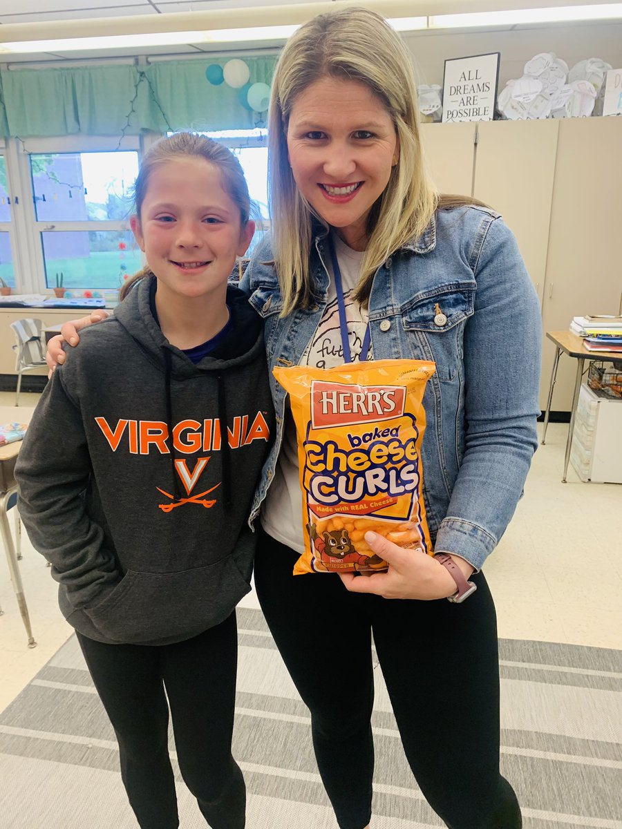 Ashley Lere tweet media