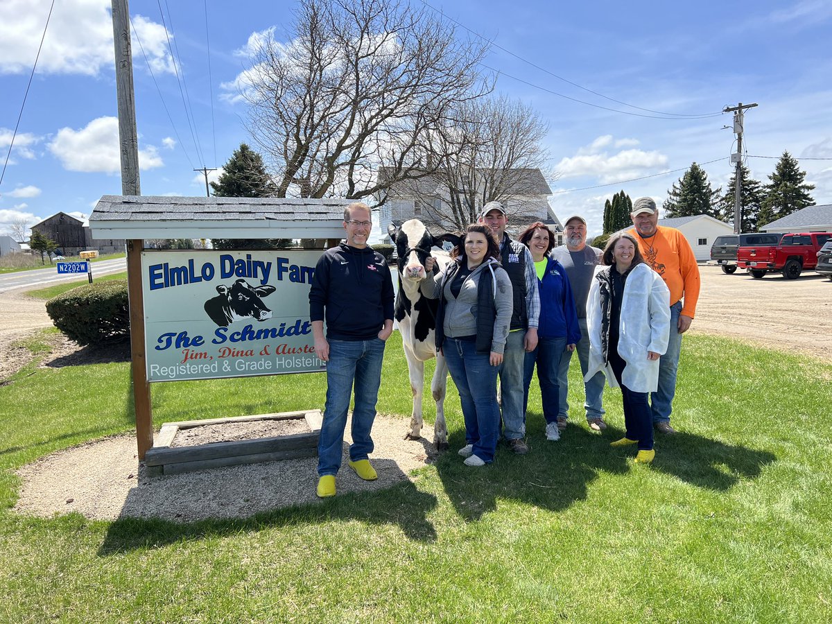 ToPPerScott's tweet photo. Visited Schmidt’s - 4th generation Wisconsin dairy farmers. Small, 70 heifers. Their milk makes ~ 8% of the 2.5 million lbs Toppers uses each year. Very proud of how we do it. Also dropped in on Jeff Hiller, master cheese maker been turning their milk into our cheese for 20 years https://t.co/tM5u4B1ffv