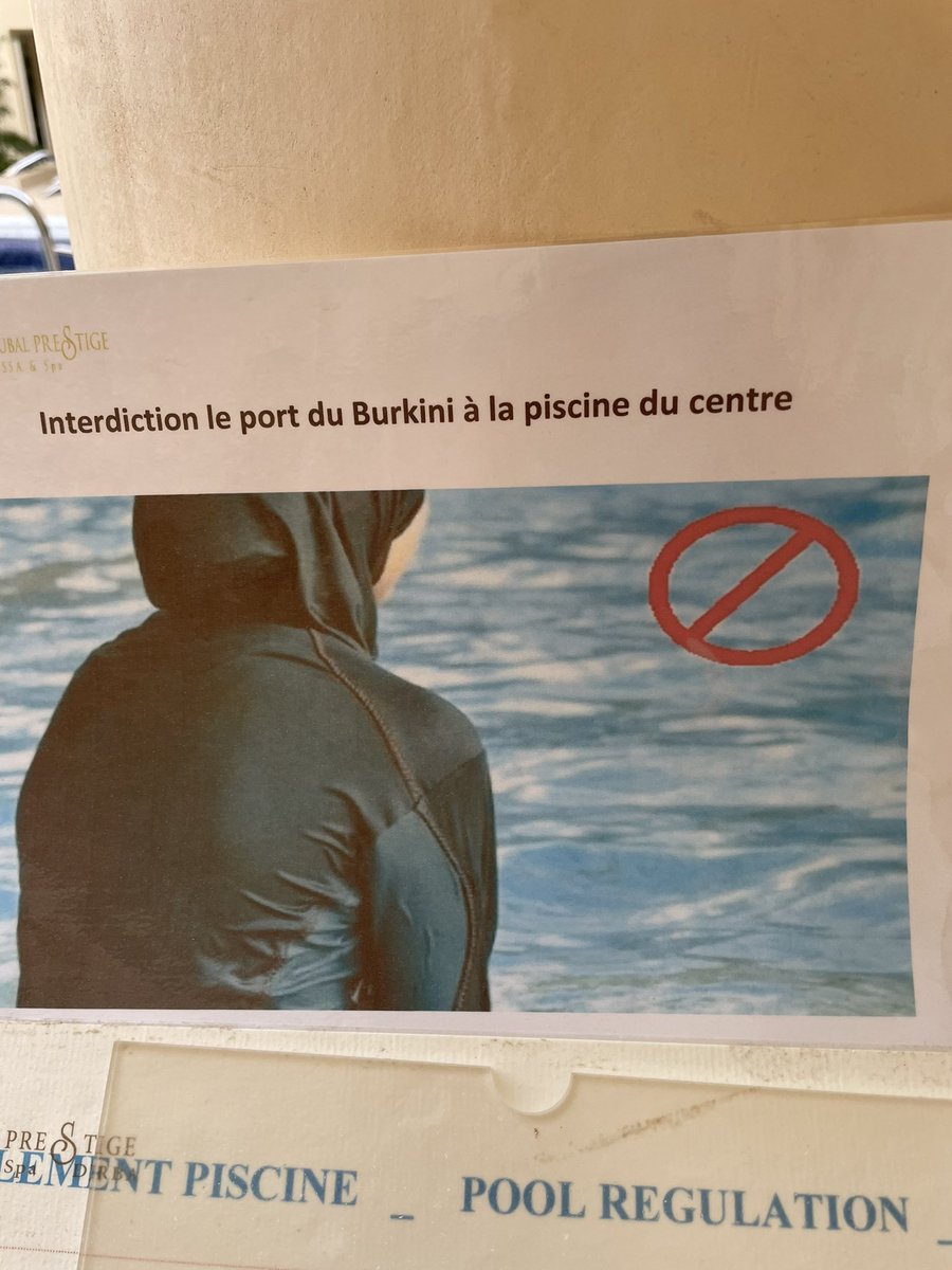 annetestuz's tweet photo. La vérité sur le #bukini elle est là (photo prise il y’a 2 jours en Tunisie) https://t.co/iEcJTt4BkB