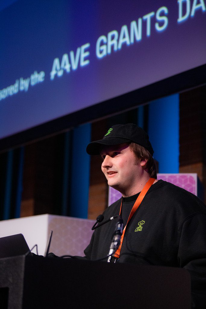 May is here but we’re still dreaming about April in Amsterdam 🤩 

Some shots from <a href="/ETHGlobal/">ETHGlobal</a> of hackers hacking, swag enjoyers enjoying, &amp; devs doing something 📸