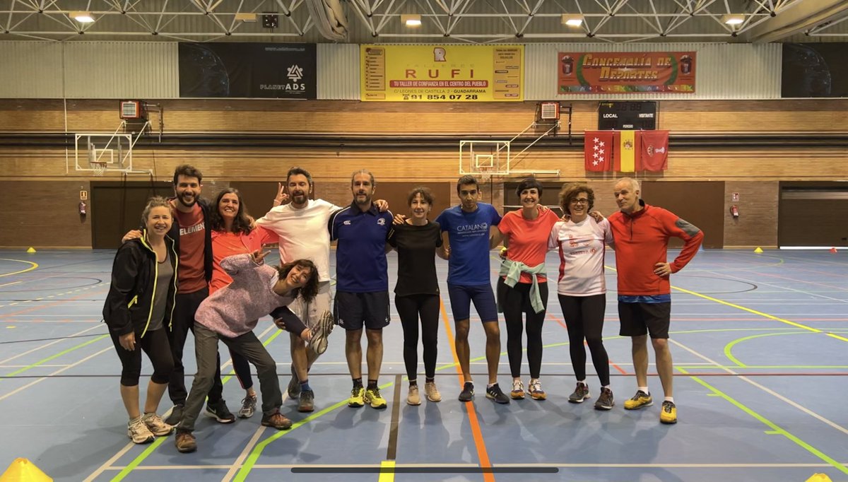 GuadarramaIes's tweet photo. 🚴‍♀️🏋🏼‍♀️🏃🏻‍♀️Proyecto #entrenaatuprofe: Después de 2 meses de duro entrenamiento bajo la supervisión de los alumnos, los profesores han vuelto a realizar los test físicos para valorar si ha habido mejoras en su estado de forma. Una iniciativa motivadora y enriquecedora para todos⛹️‍♀️🧗🤸🏼‍♀️ https://t.co/t6AODF061P