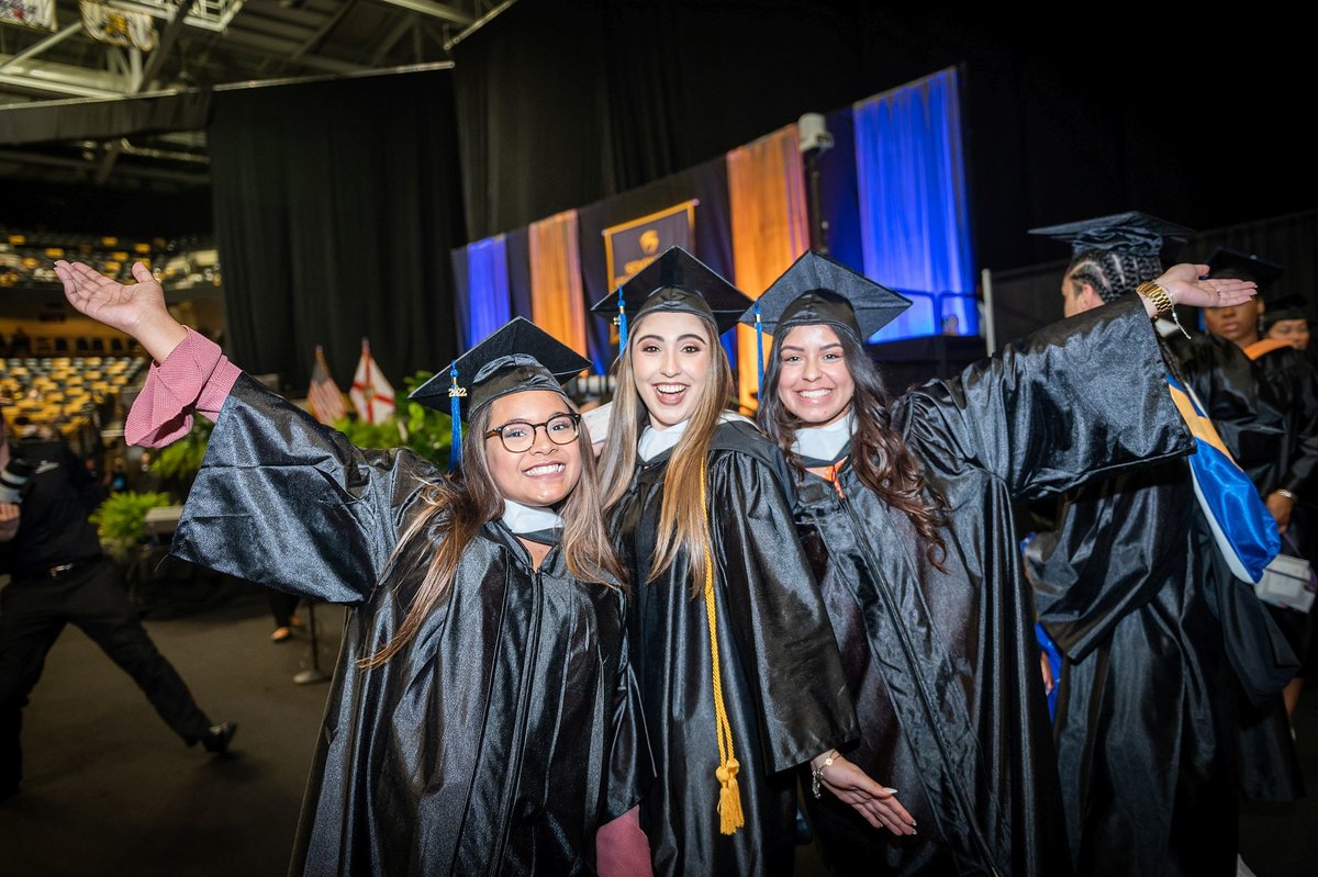 SeminoleState's tweet photo. Congratulations to our 2022 Spring Graduates! The College awarded nearly 2,500 degrees, certificates and diplomas to more than 2,000 students at the Addition Financial Arena at University of Central Florida on May 2.
https://t.co/XC8By544M6
#SSC #GoStateGoFar #SSCGrad https://t.co/N0CmqPv2N9