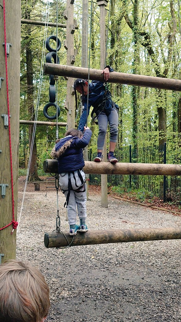 DonnaLind23's tweet photo. I was so impressed with the teamwork on Jacob's Ladder. I was cheering them on from the sidelines 🙂 https://t.co/9eTUPVJMsX