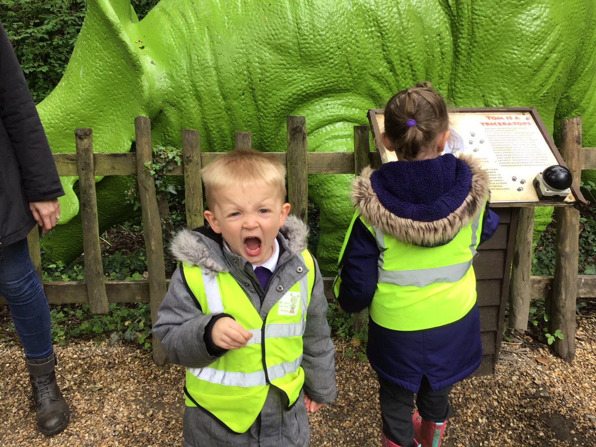 leights81's tweet photo. Reception @RowParkAcademy had so much fun at Wonderland today. In the words of one of the children “it’s been the best day ever” @LauraLord35 https://t.co/yWamqfasA5