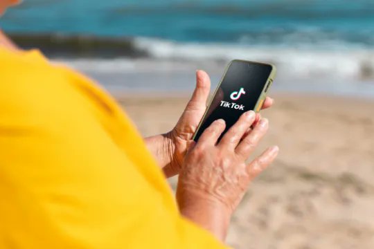 SunVeraSoft's tweet photo. Short Form Video Apps: Creating an App Like TikTok
https://t.co/gt5sWpW46f 
#shortformvideo #videoapp #tiktok #videoappdevelopment https://t.co/Yty8Y3tRRi