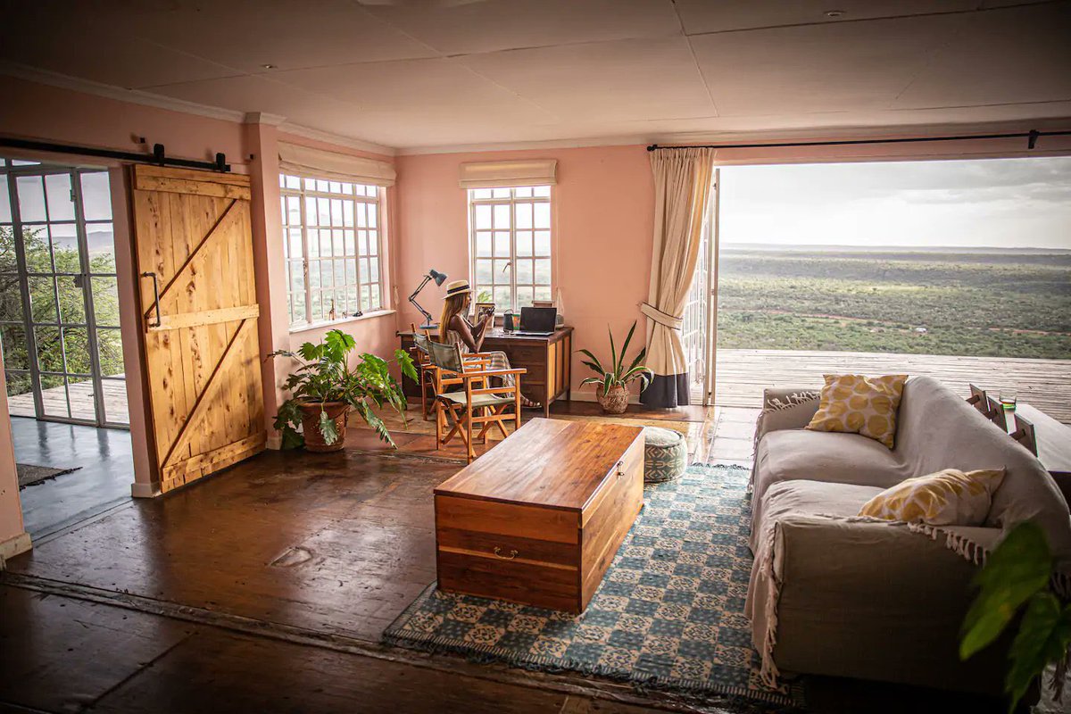 letsDiscoverke's tweet photo. The Container House on a Cliff.
Kajiado is gem, perfect for groups of upto 4 pax. https://t.co/uvJdvk1vF4