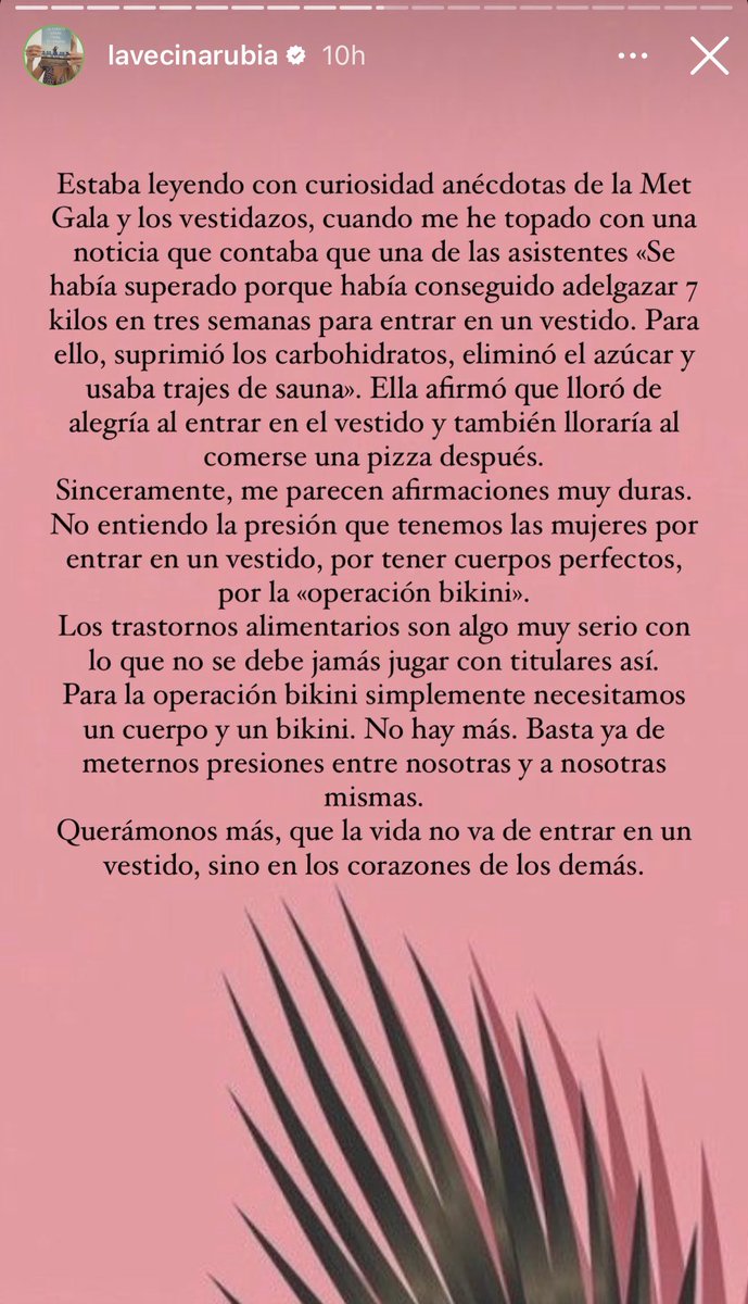 lavecinarubia's tweet photo. La vida no va de entrar en un vestido. https://t.co/vP5s5Jxvhd