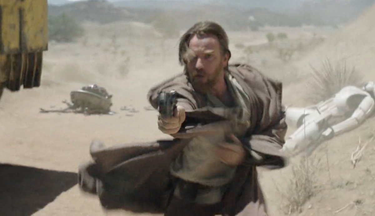 Desert_Oracle's tweet photo. Well, there are Joshua trees on Tatooine now.

Where'd they shoot this, behind an AirBnB over a three-day weekend? #ObiWanKenobi https://t.co/ZoBc67RB59