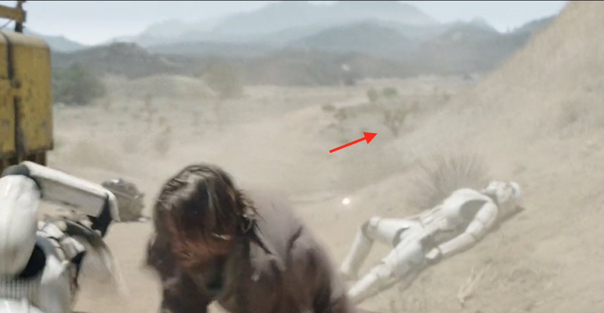 Desert_Oracle's tweet photo. Well, there are Joshua trees on Tatooine now.

Where'd they shoot this, behind an AirBnB over a three-day weekend? #ObiWanKenobi https://t.co/ZoBc67RB59