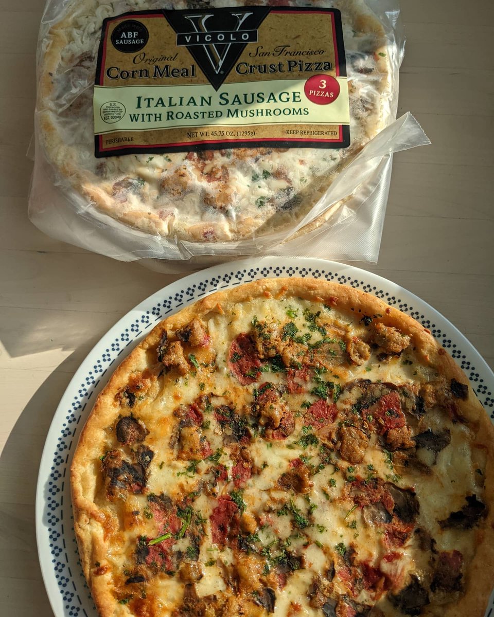 VicoloPizza's tweet photo. Italian Sausage Pizza on a Corn Meal Crust 📸 @costco_los_feliz

#vicolo #vicolopizza #pizza #vicolocornmealcrust #myvicolopizza
#costco https://t.co/usuFjl21EN