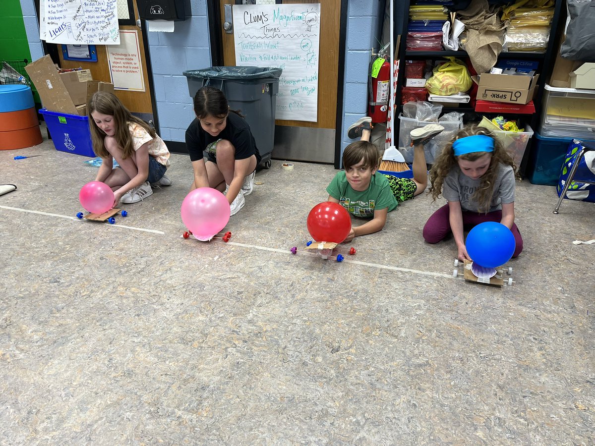 #thirdgrade Balloon car races! @foundationdyson #STEM #makers #Makerspace @MH_AllenSchool