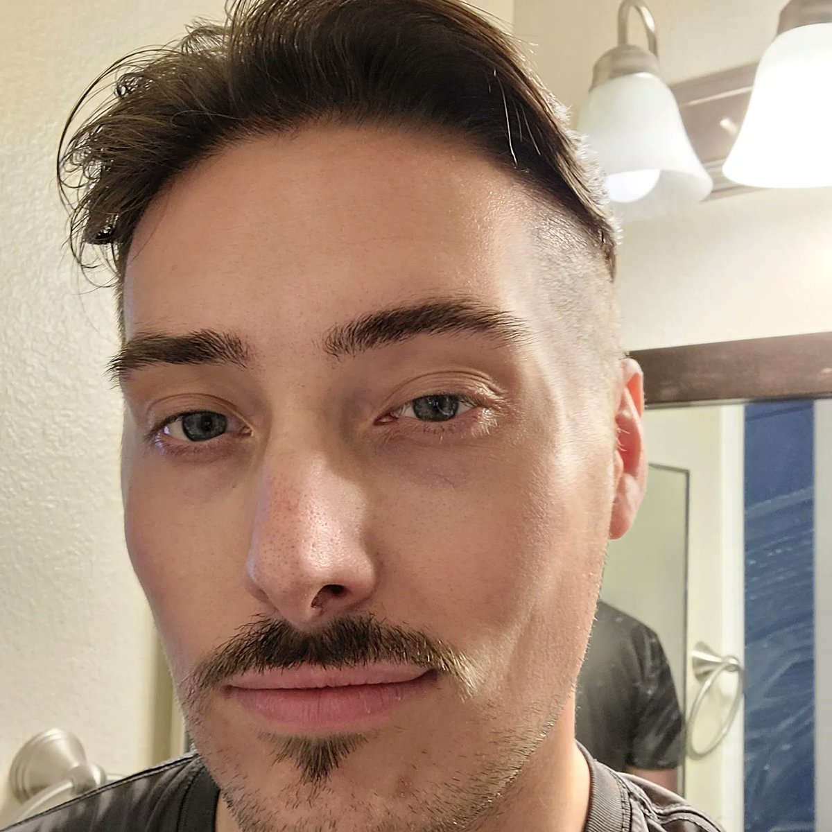 1613Rdg's tweet photo. #thirsttrap #thestache #MayThe4thBeWithYou https://t.co/7BrwP8DSPZ
