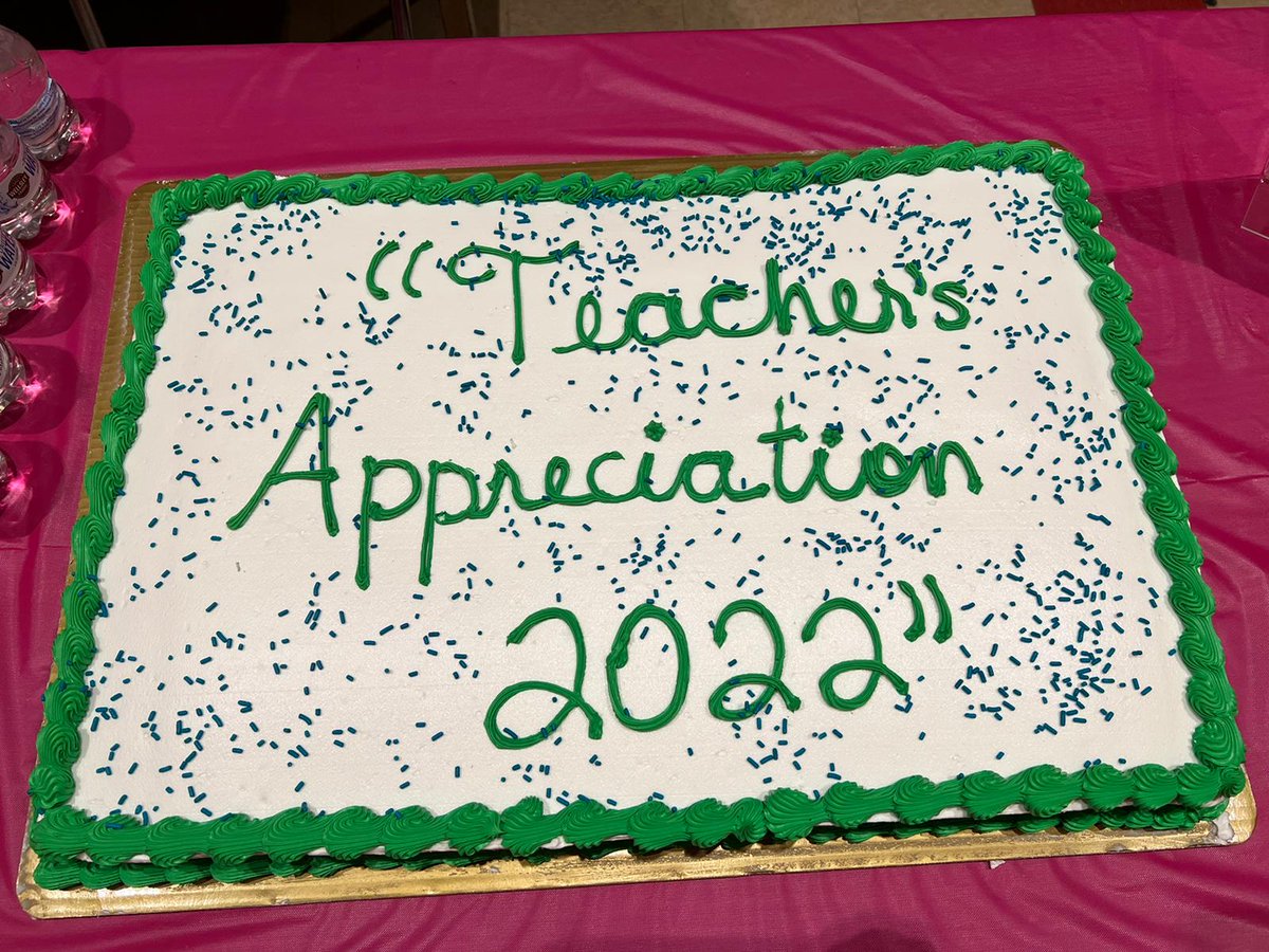 IS131Bronx's tweet photo. We celebrate our 131 teachers #ThankATeacherNYC https://t.co/mAYEvew08D