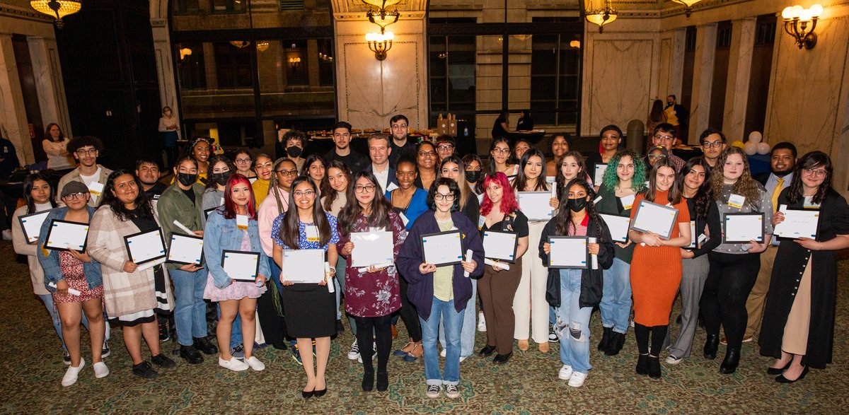 CPS - Chicago Public Schools (@chipubschools) on Twitter photo These amazing CPS seniors chose an educational pathway that will make them CPS teachers in four years! Thanks to <a href="/ChiCityColleges/">City Colleges of Chicago</a> and <a href="/IllinoisStateU/">Illinois State</a> for partnering in Teach Chicago Tomorrow!
Happy Teacher-to-Be Appreciation Week! These amazing CPS seniors chose an educational pathway that will make them CPS teachers in four years! Thanks to <a href="/ChiCityColleges/">City Colleges of Chicago</a> and <a href="/IllinoisStateU/">Illinois State</a> for partnering in Teach Chicago Tomorrow!
Happy Teacher-to-Be Appreciation Week!