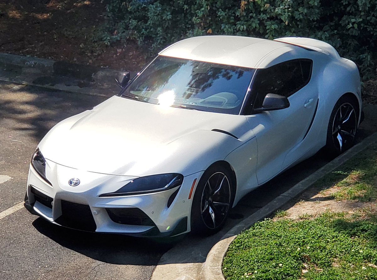arigatoGG's tweet photo. Vroom vroom in the zoom zoom. https://t.co/fOjDVJqbug