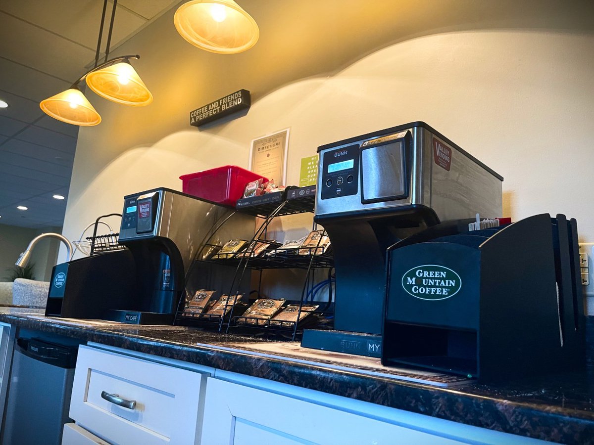 livebroadstreet's tweet photo. On this chilly wet day, come enjoy a nice hot beverage in the Broad Street Commons coffee bar https://t.co/woActF2J9Q