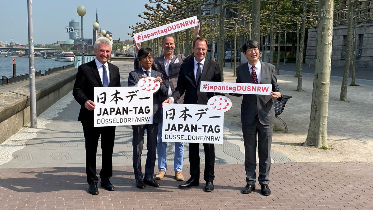 Großes Event: <a href="/Duesseldorf/">Stadt Düsseldorf</a> feiert am 21.5. wieder #japantagDUSNRW!🇯🇵 Beim anschließenden Wirtschaftstag Japan geht es um neue Materialien. @A_Pinkwart: Schlüsseltechnologie zur Bewältigung globaler Herausforderungen wie #Klimawandel &amp; Ressourcenknappheit. japantag-duesseldorf-nrw.de/erleben/wirtsc…