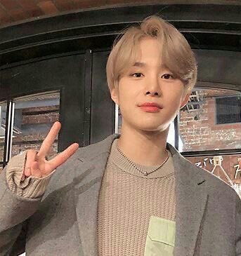 ทักครัช                          baby what’s up