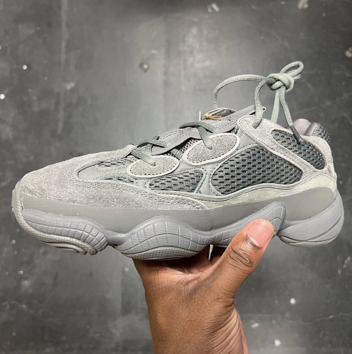 nicekicks's tweet photo. “Granite” adidas YZY 500 🗿 https://t.co/lxuKotffkO