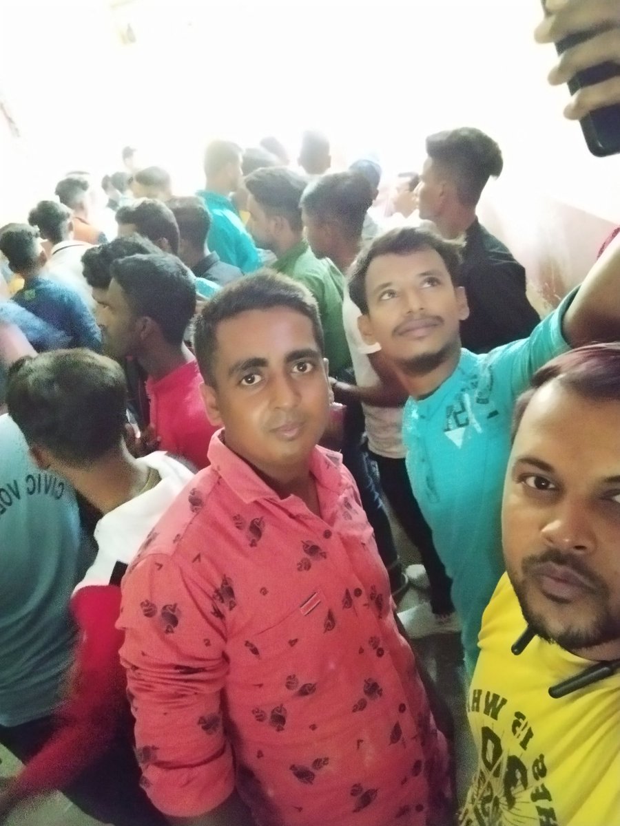 Imhopel's tweet photo. কান্দি ছায়াপথে ভালোই ভীড় ছিল রাবণের।আজকে। https://t.co/aJaycZ8UBJ