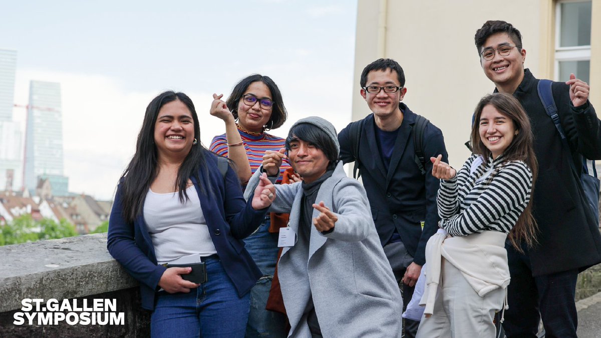 SG__Symposium's tweet photo. The Leaders of Tomorrow had the opportunity to meet the Swiss pharmaceutical company Novartis. In exciting discussions they got to know the company and one another better. Later they experienced the beautiful city of Basel on a sunny day.

#51SGS #CollaborativeAdvantage https://t.co/9PWuZ65KPA
