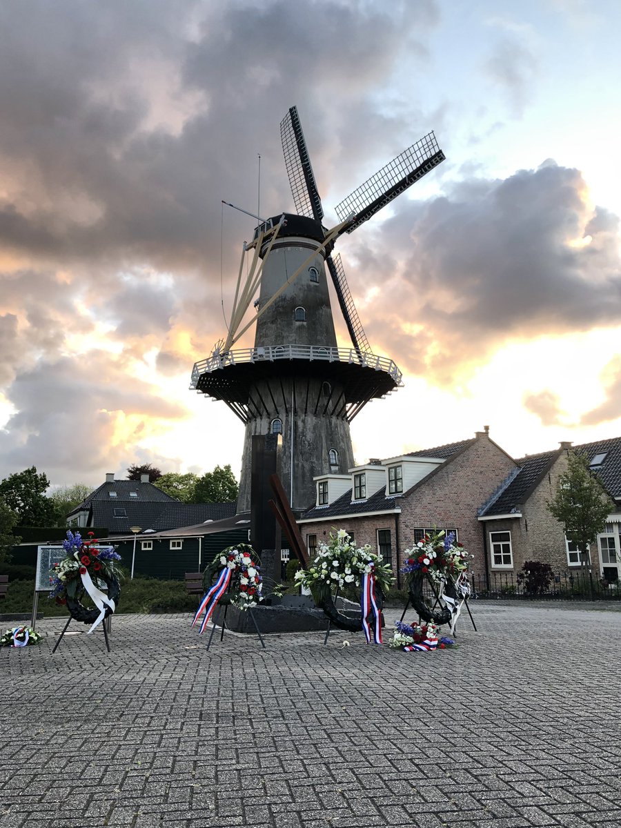 Phoenix Wateringen tweet media