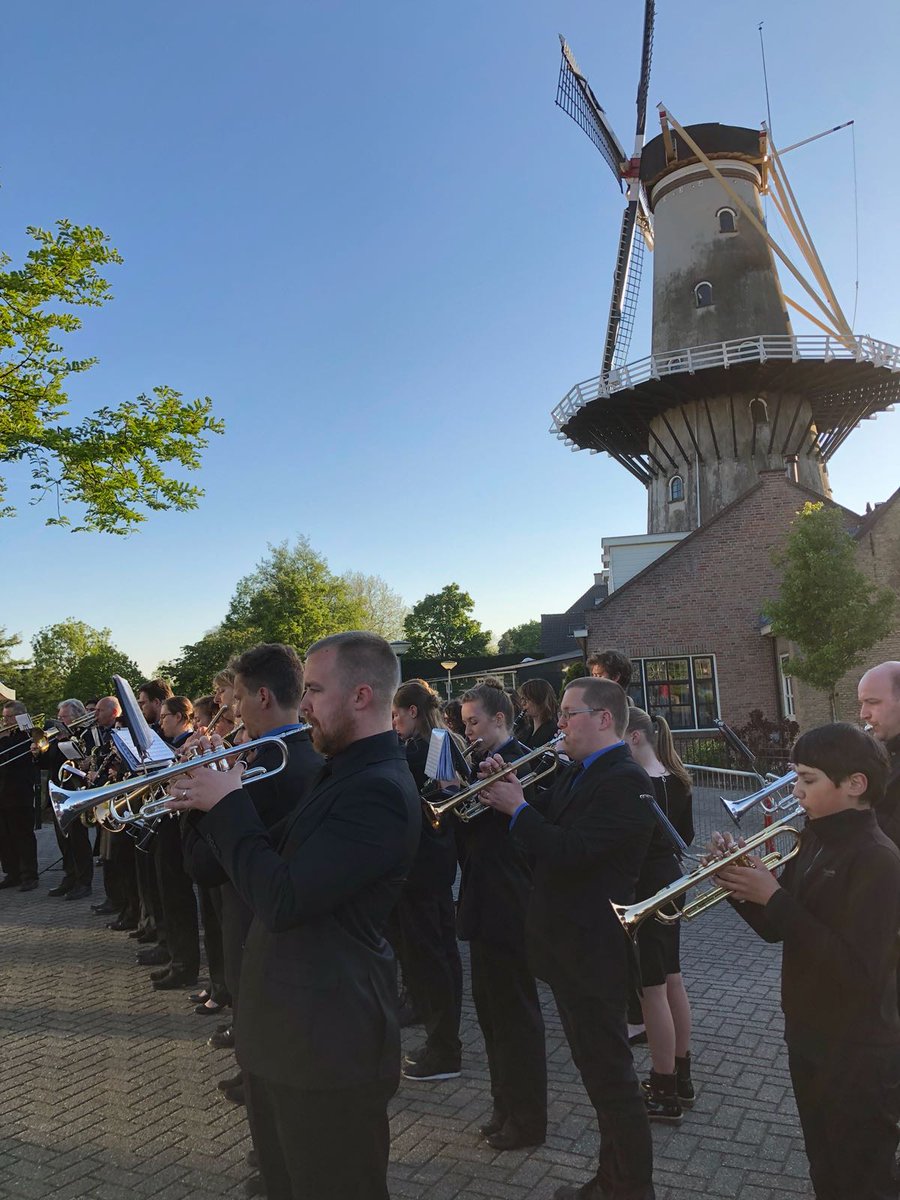 Phoenix Wateringen tweet media