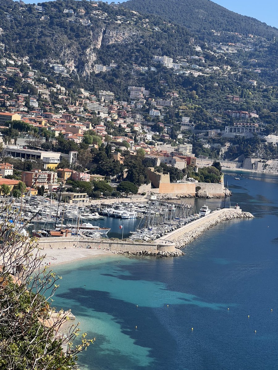 Work without play…..(you know how that ends😉). We had a wonderful excursion to Monaco on day 3 of ICN. I am completely recharged and ready for more science tomorrow💪🏾💪🏾 #Balance #ICN2022 #Monaco #GirlsInScience