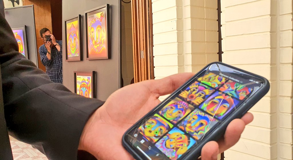 tonnylp's tweet photo. #deÚltimo:
Obras de arte de #MamaniMamani en #NFTs
Será la primera colección de 23 piezas #Kamasa que se exhibirá de forma digital en la plataforma virtual y oscilan desde 1500 dólares por unidad.
Ya se vendieron 6 según @PRANANFTSTUDIO
(https://t.co/dYxgzJCtUv) https://t.co/de4A2Q5jZx